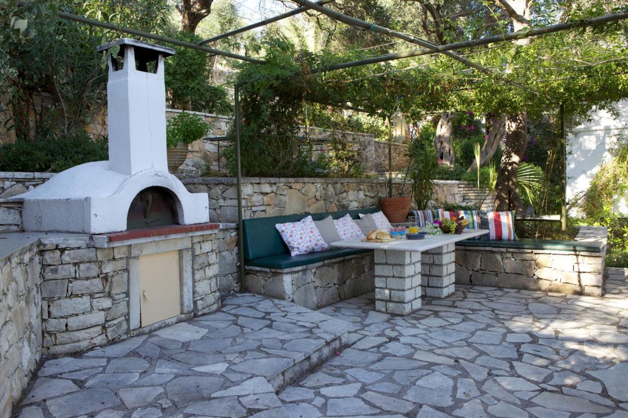 Bougainvillea Gaios Exterior photo